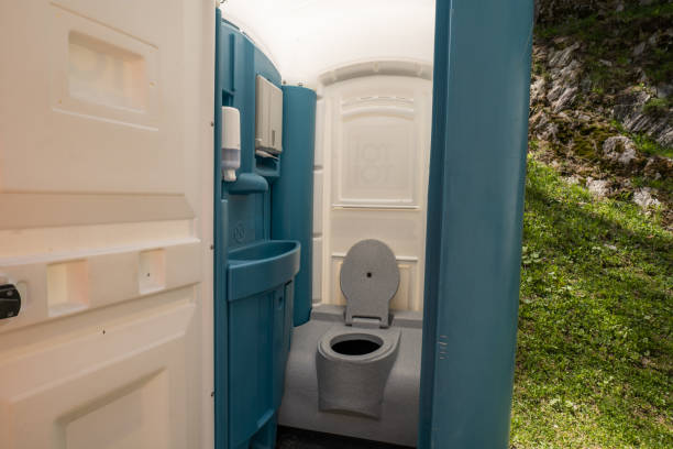 Best Portable restroom solutions  in Buckeye Lake, OH